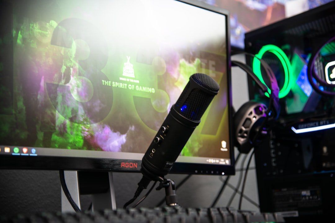 Even though we count to the biggest gaming bootcamps in Germany. Quality is our first priority. We only work together we partners whose products we love. Together we are able to offer an incredible gaming experience for a low prize.